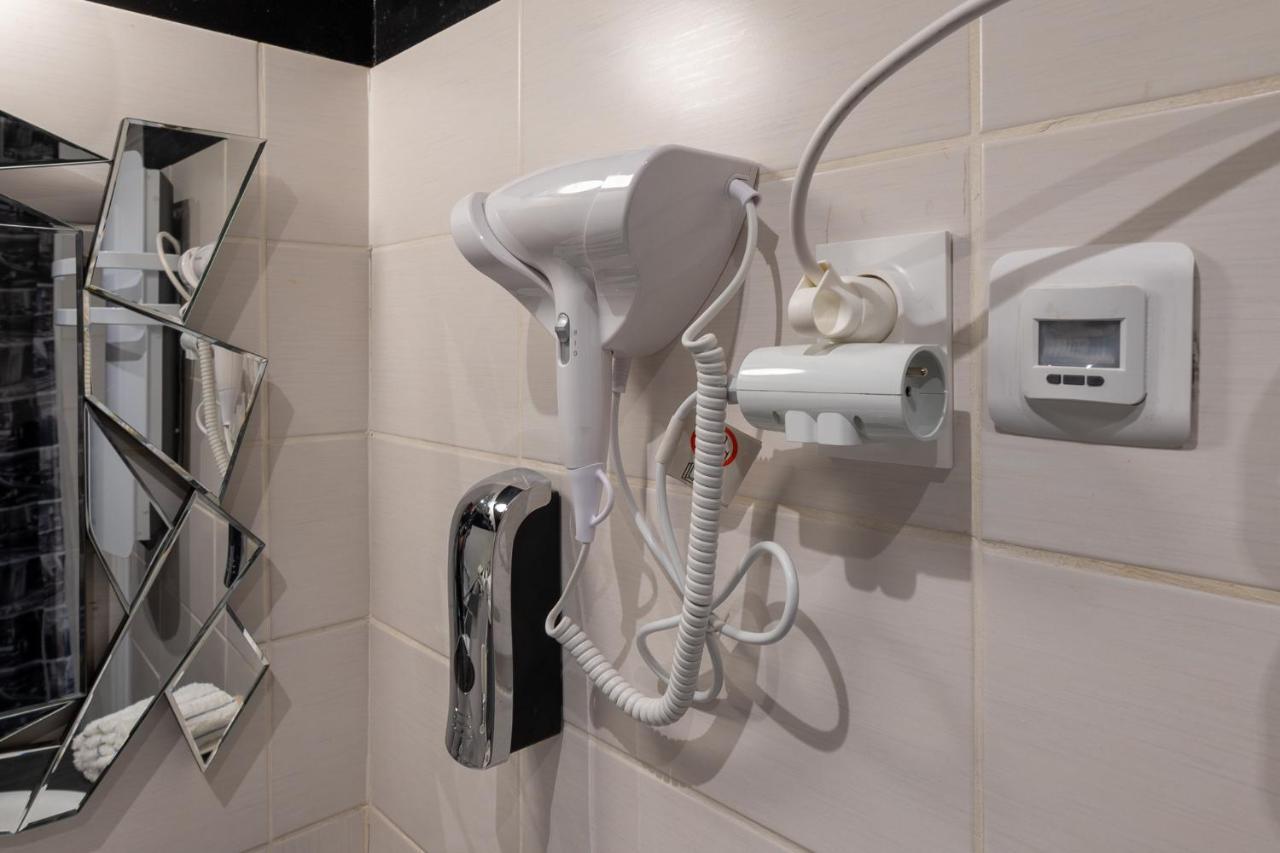 Casa Inca Calais - Appart Amazonas - Parking Free, Station المظهر الخارجي الصورة